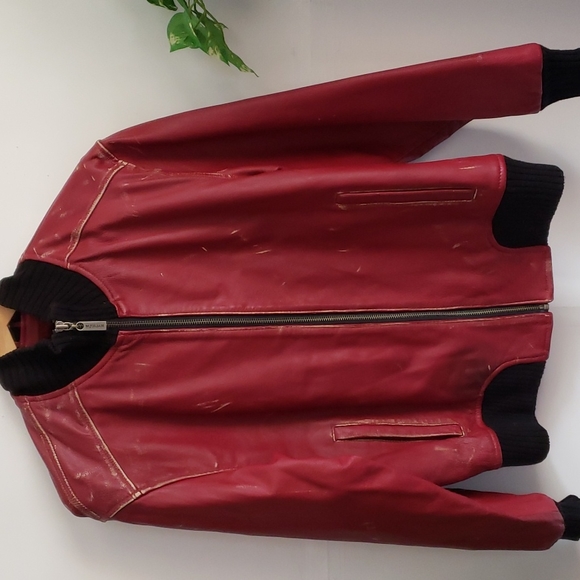 Vintage Wilson Leather Bomber Jacket. - Picture 10 of 15